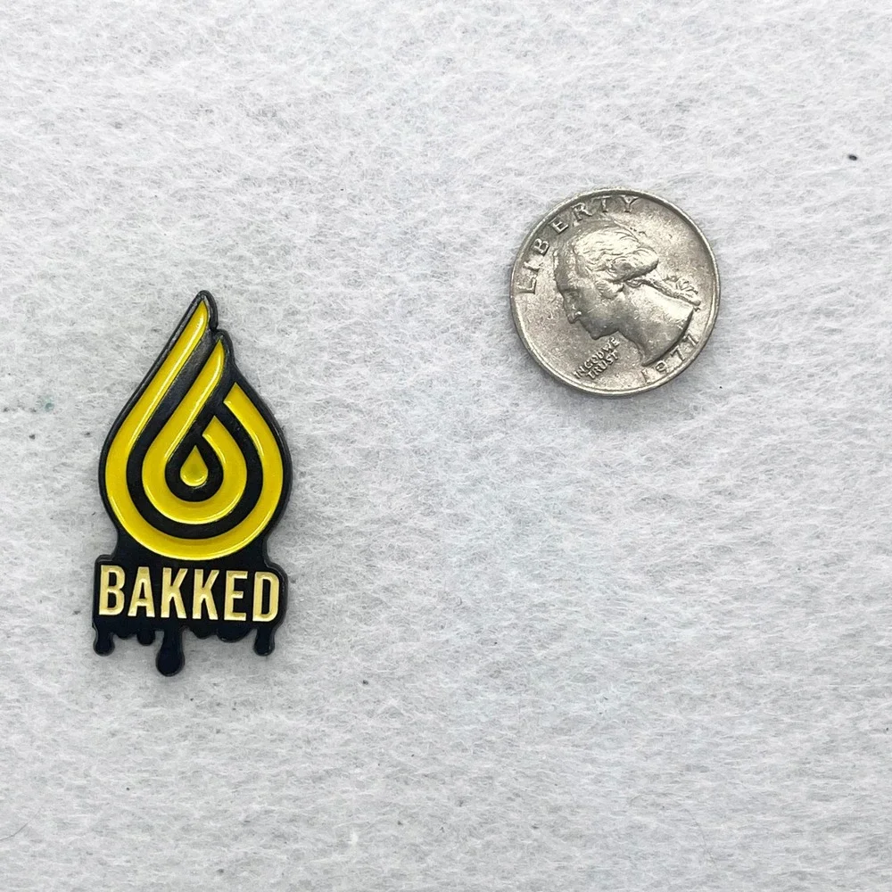 🔮‎ 5/$25 Bakked Pin